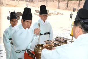 온릉 기신제향 의 사진