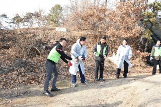 사복협의체 연탄전달 의 사진