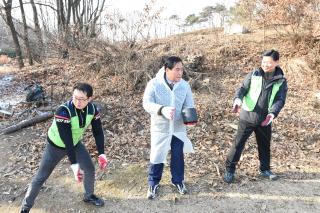 사복협의체 연탄전달 의 사진