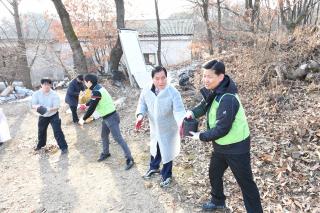 사복협의체 연탄전달 의 사진