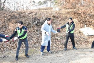 사복협의체 연탄전달 의 사진