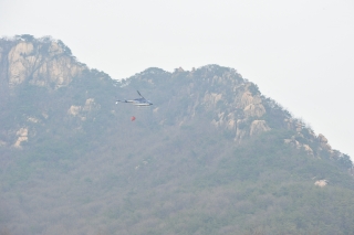 산불헬기 의 사진